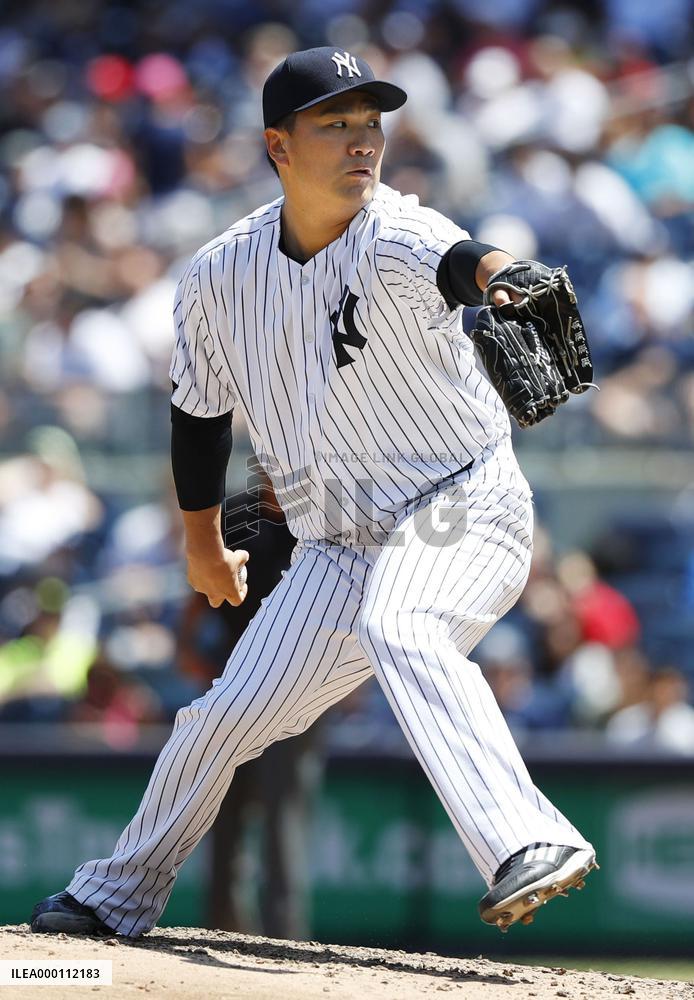 Tanaka suffers 8th loss