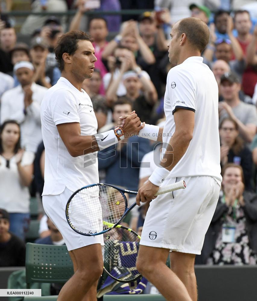 Tennis: Nadal upset by Muller in 5-set thriller