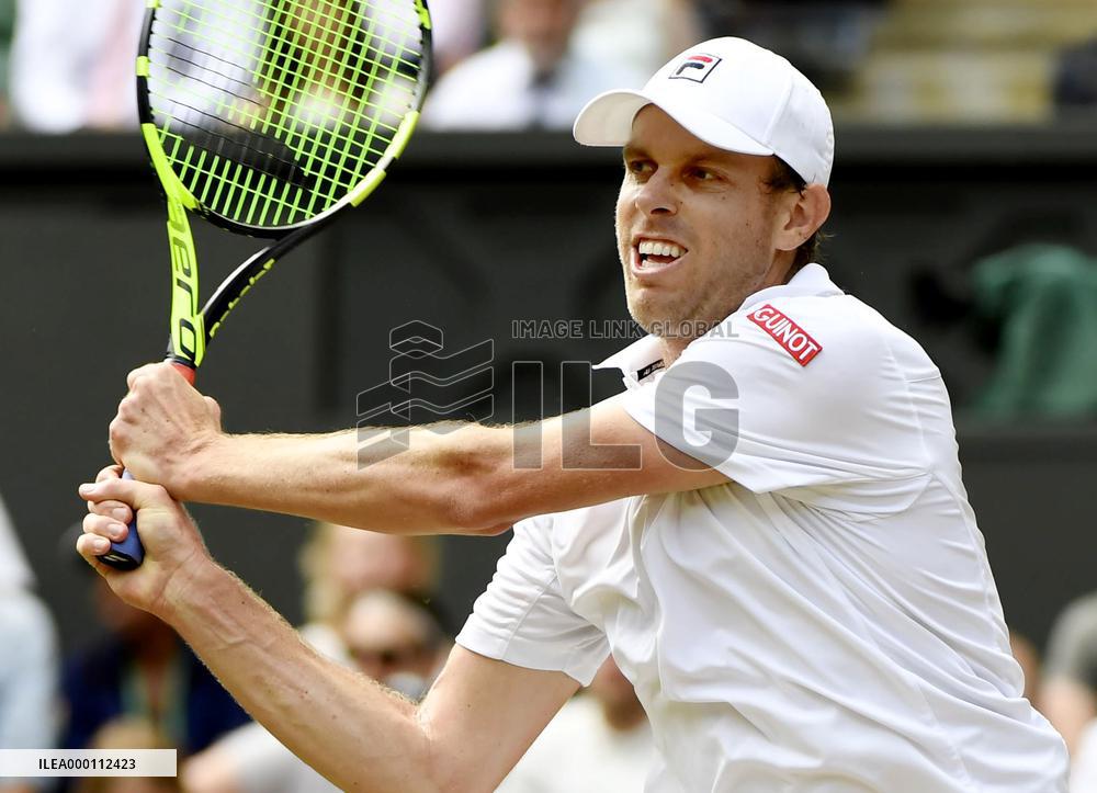 Tennis: Querrey upsets Murray to reach Wimbledon semis