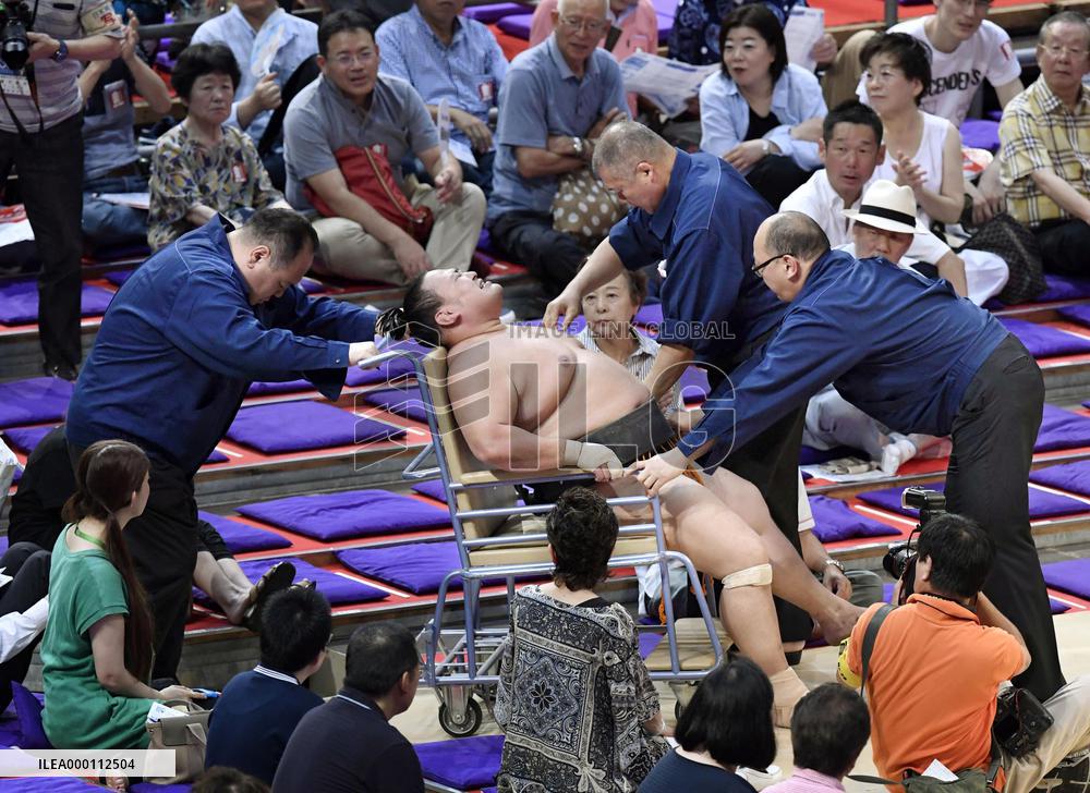 Scenes of Sumo