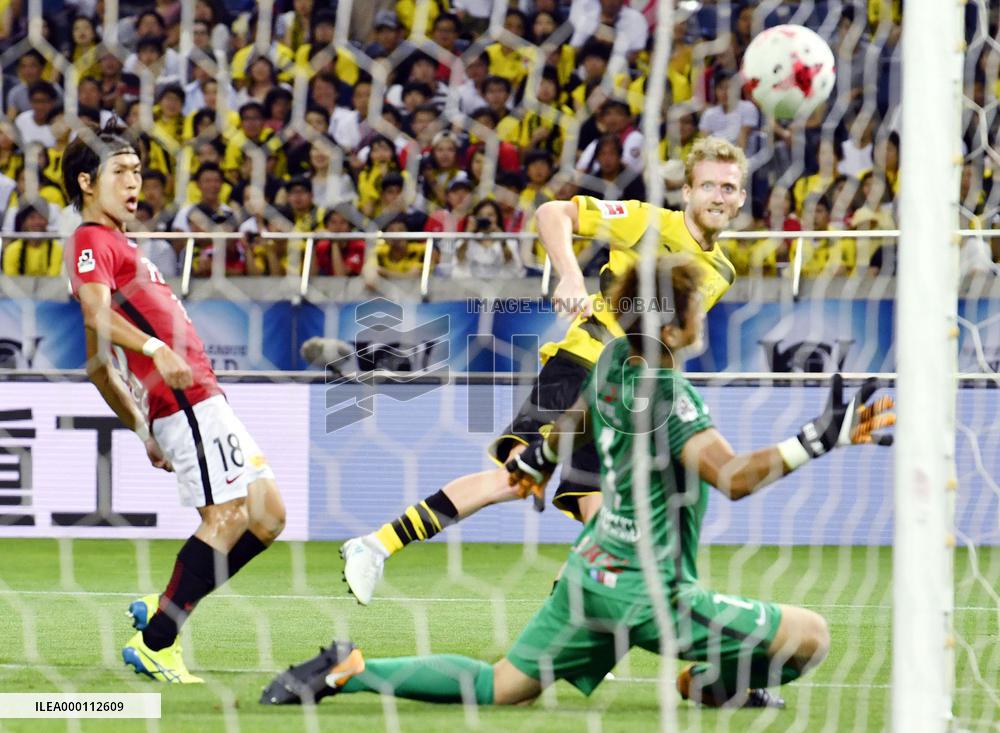 Dortmund edge Urawa in preseason friendly