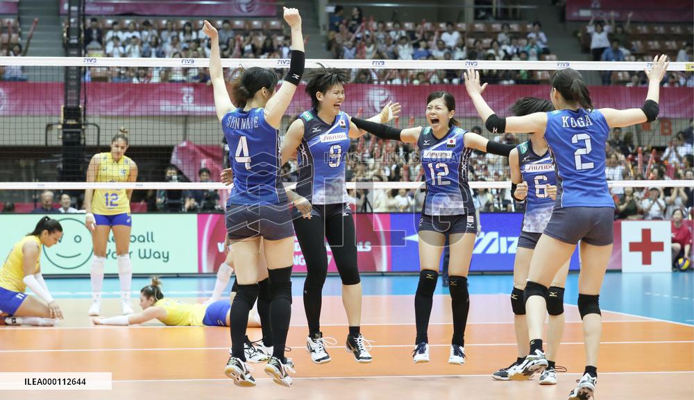 Volleyball: Japan wins for 1st time in 6 years against Brazil