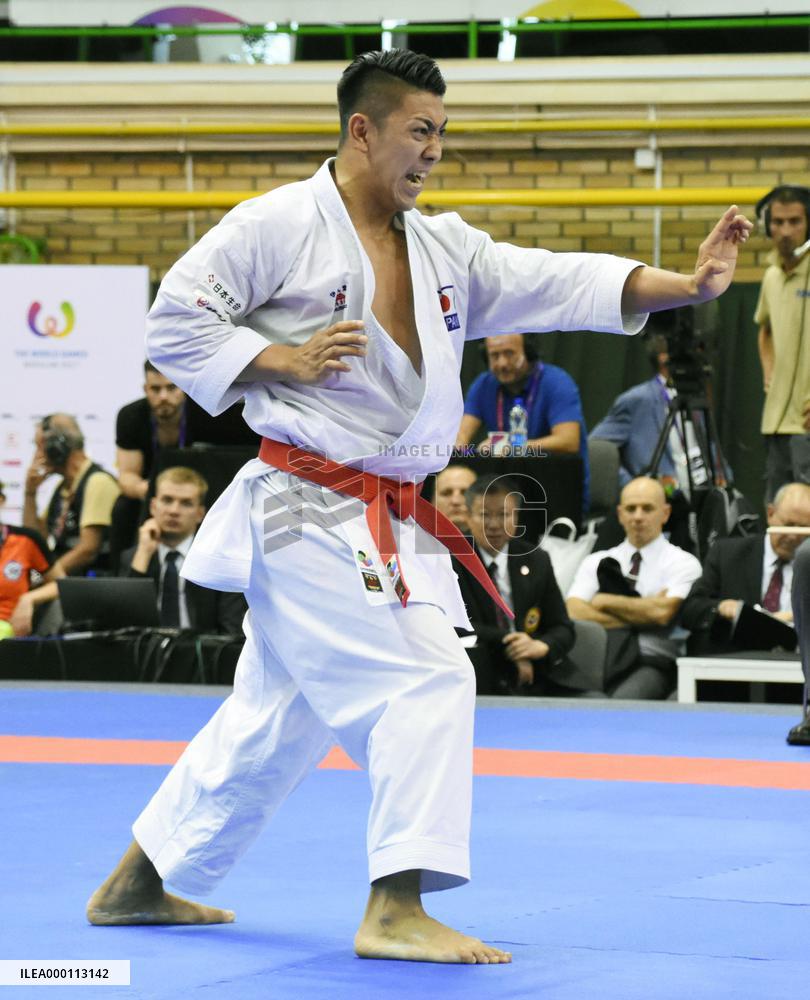 Kiyuna wins gold in men's karate kata