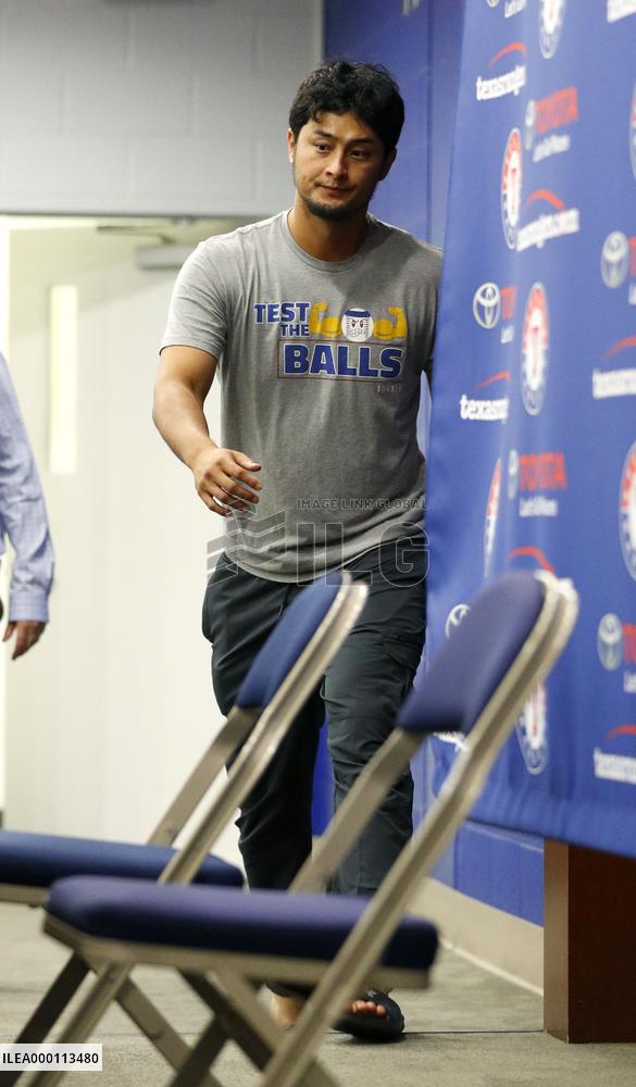 Rangers' Darvish dealt to Dodgers