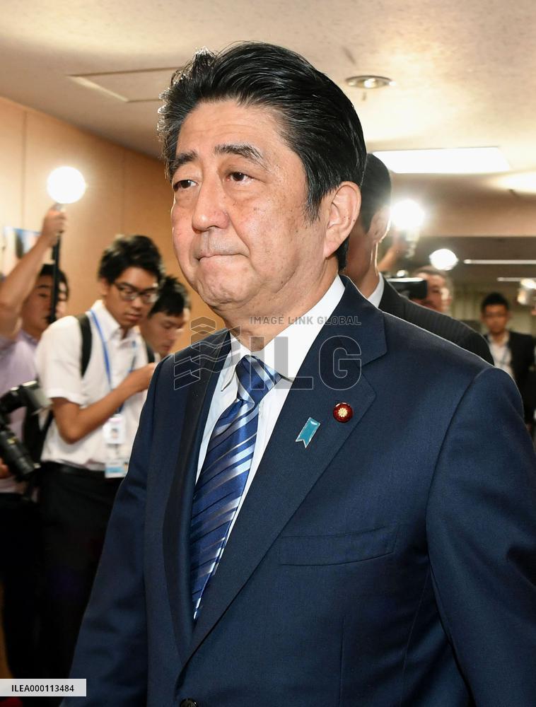 PM Abe to carry out Cabinet reshuffle on Thurs.