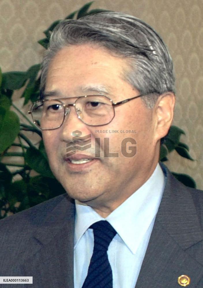 Ex-S. Korean foreign minister had surgeries in Kochi, returns to country