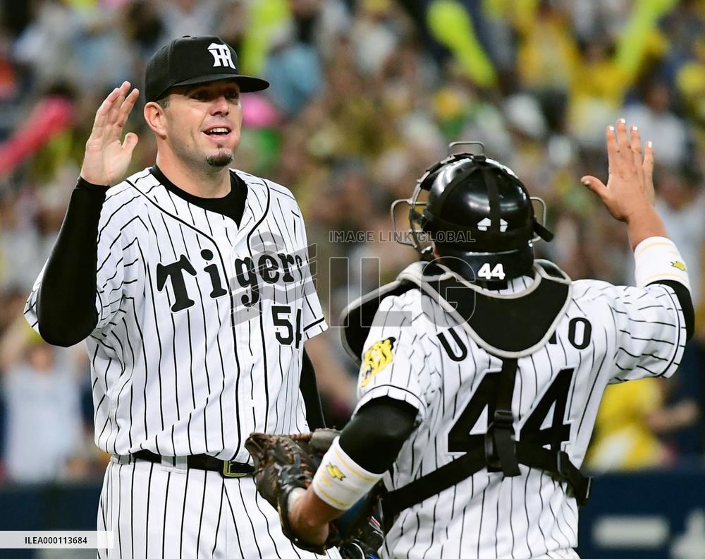 Messenger goes distance as Tigers shut out Swallows