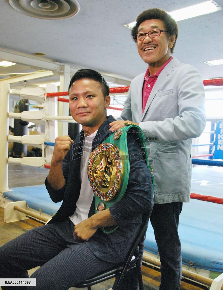 Boxing: Higa to make 1st title defense in Oct.