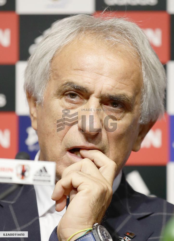 Soccer: Japan coach names squad for World Cup final-round qualifiers