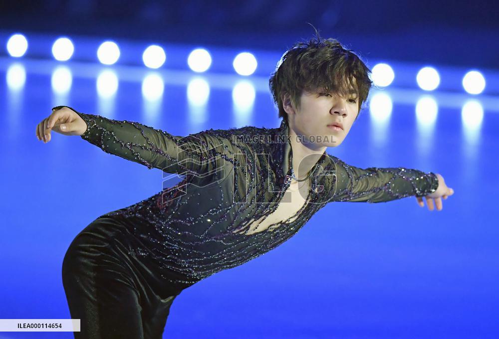 Uno performs short program for Pyeongchang Winter Olympics