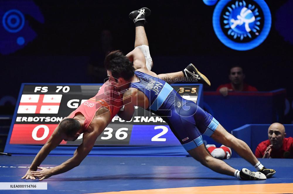 Wrestling: Fujinami takes bronze in men's 70-kg freestyle at worlds