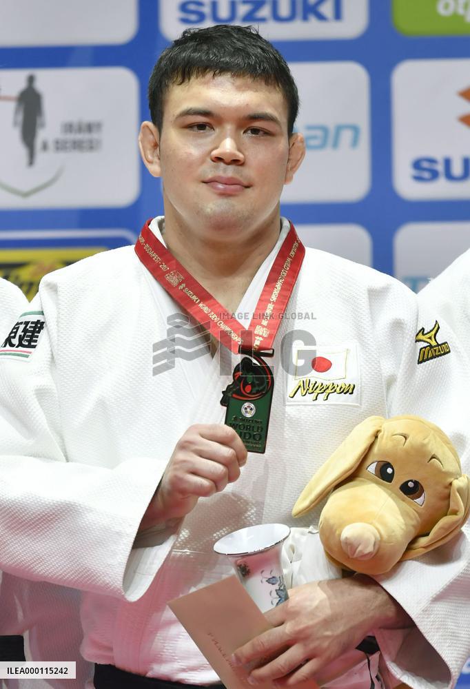 Judo: Japan's Wolf takes gold at worlds