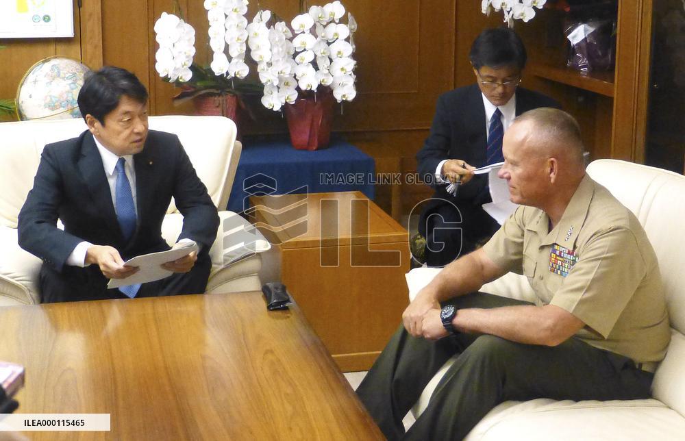 Japan's defense chief, U.S. commander meet over troubled Ospreys