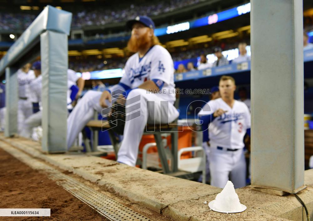 Struggling Dodgers' Maeda brings salt to bench to ward off bad luck