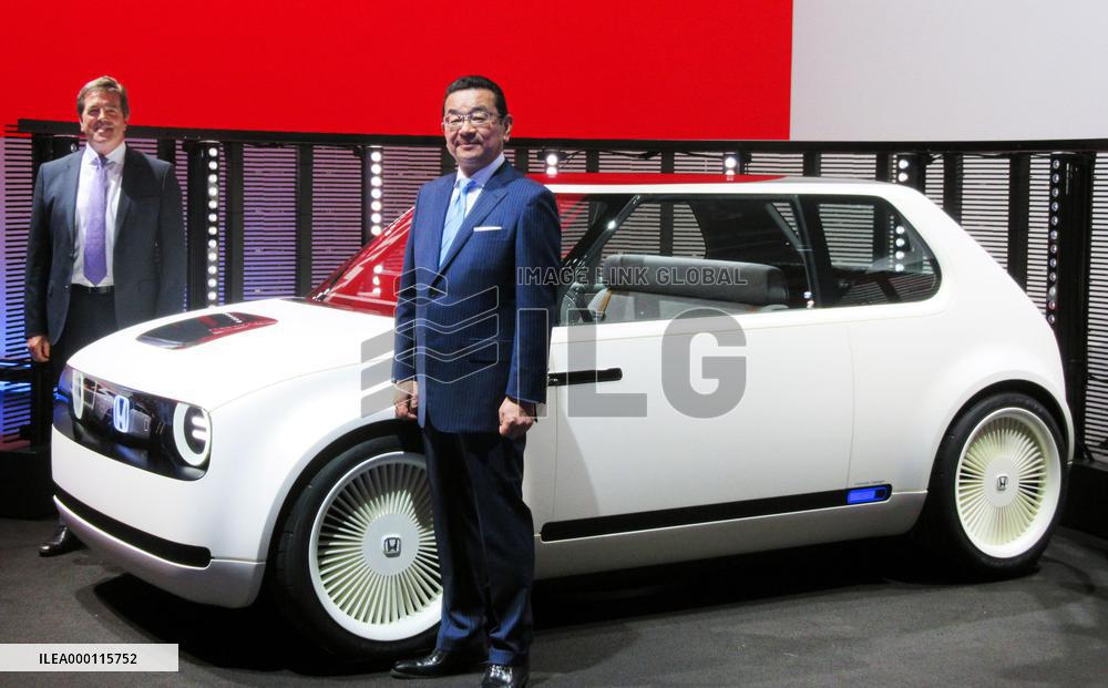 Int'l motor show begins in Frankfurt