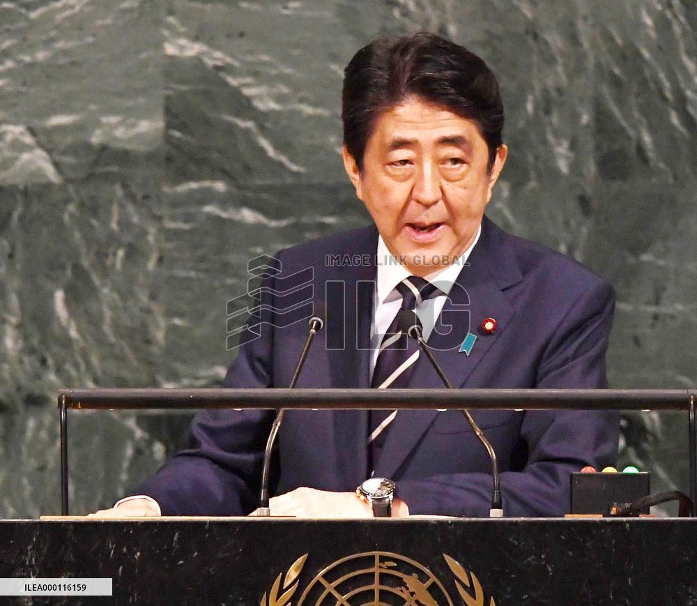 Japan PM Abe calls for global blockade of N. Korea