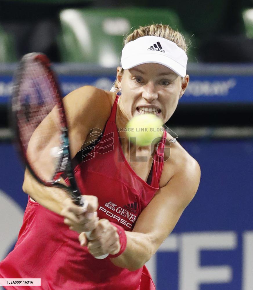 Tennis: Kerber defeats Pliskova in Pan Pacific quarterfinals