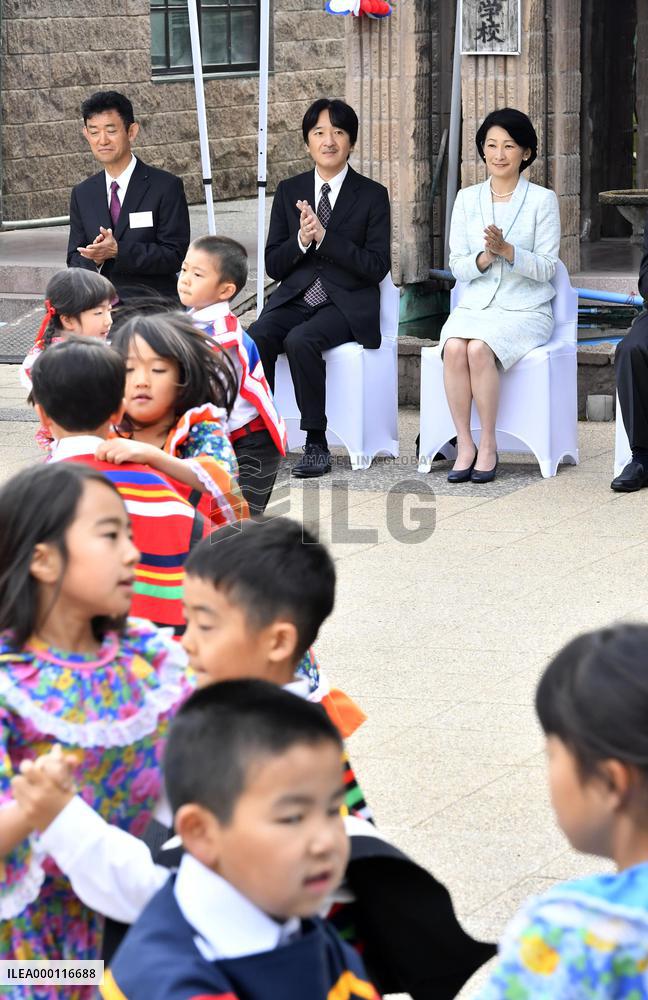 Prince Akishino, Princess Kiko visit Japanese school in Chile