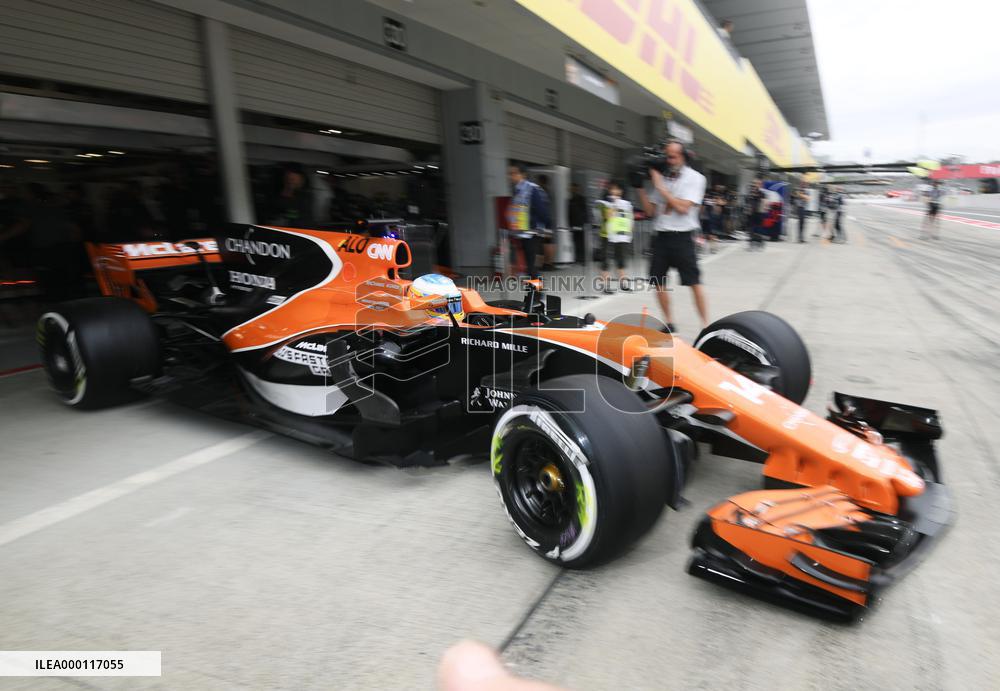 Motor racing: Alonso at Japanese Grand Prix