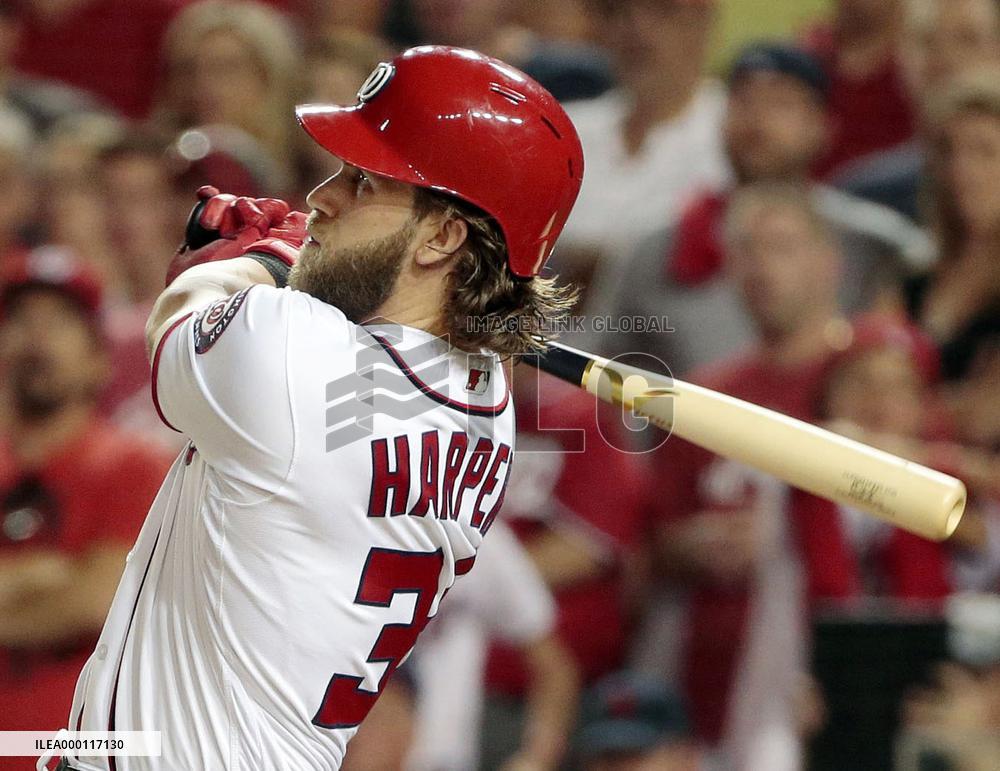 Nationals beat Cubs in NLDS game