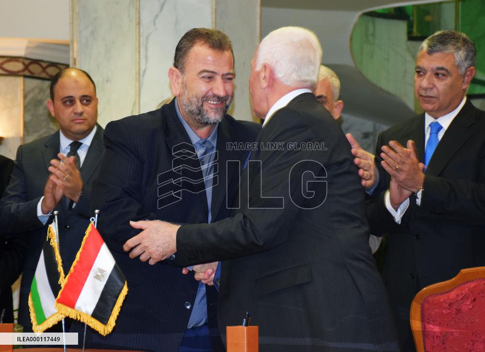 Palestinian rivals Hamas, Fatah announce reconciliation deal