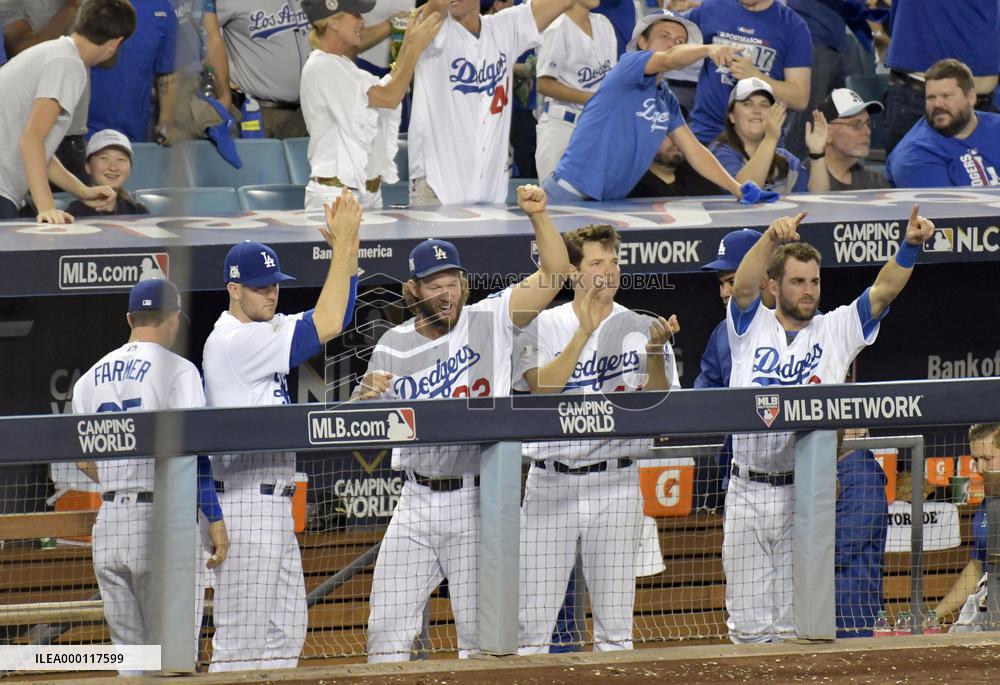 Dodgers beat Cubs in NLCS Game 2