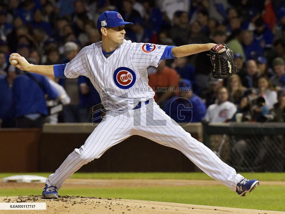 Cubs' Hendricks