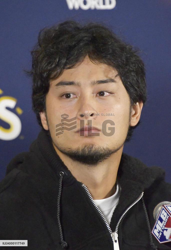 Baseball: Dodgers-Cubs NLCS Game 3