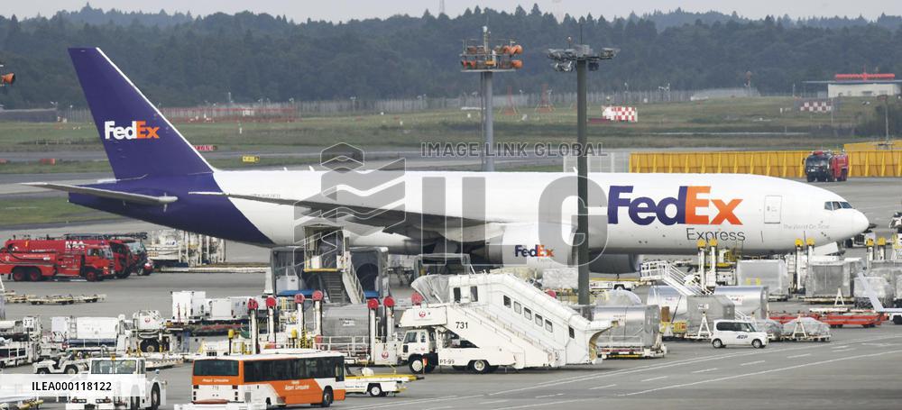 Smoke from FedEx airplane
