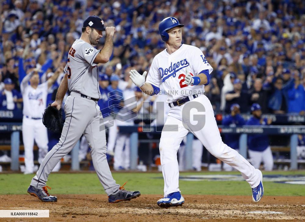 Baseball: Dodgers force World Series Game 7