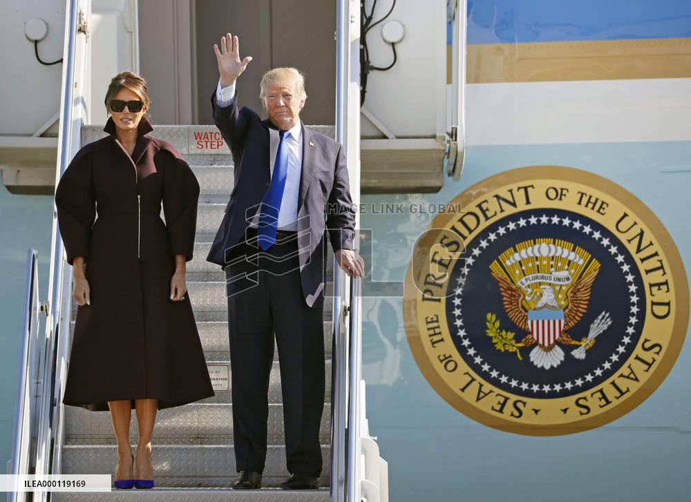 Trump in Japan