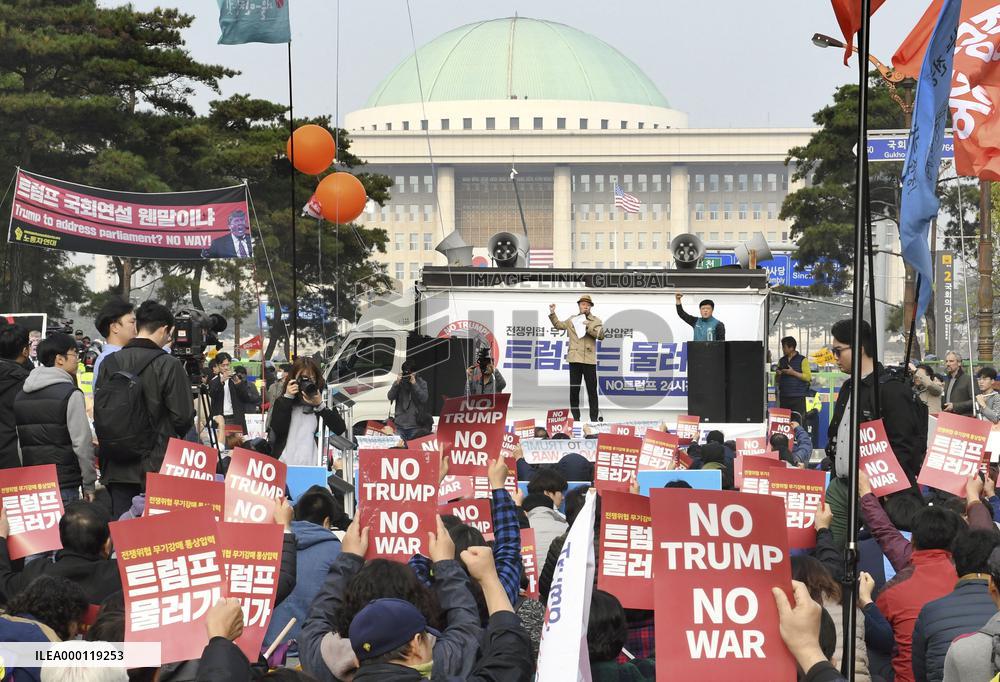 Trump in South Korea