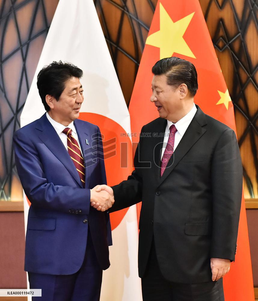 Japan's Abe, China's Xi meet over bilateral ties, N. Korea