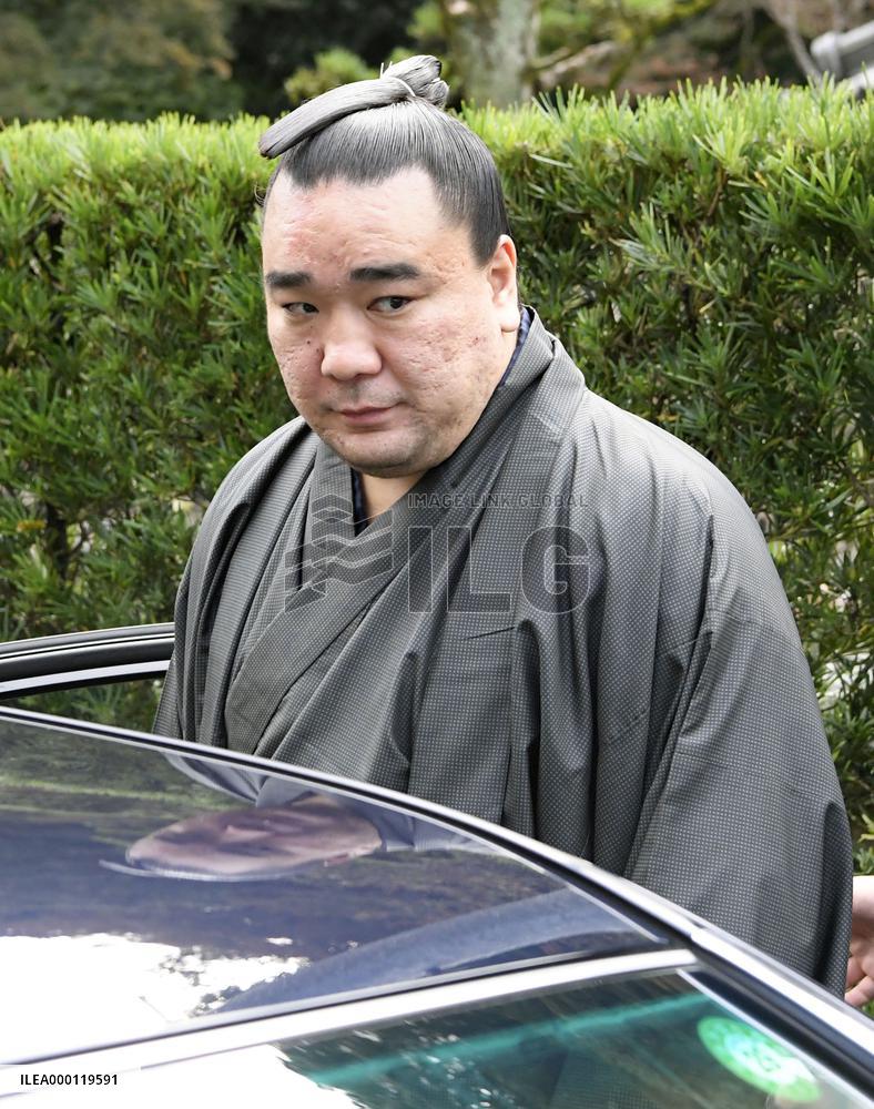Sumo: Grand champion Harumafuji in assault allegation