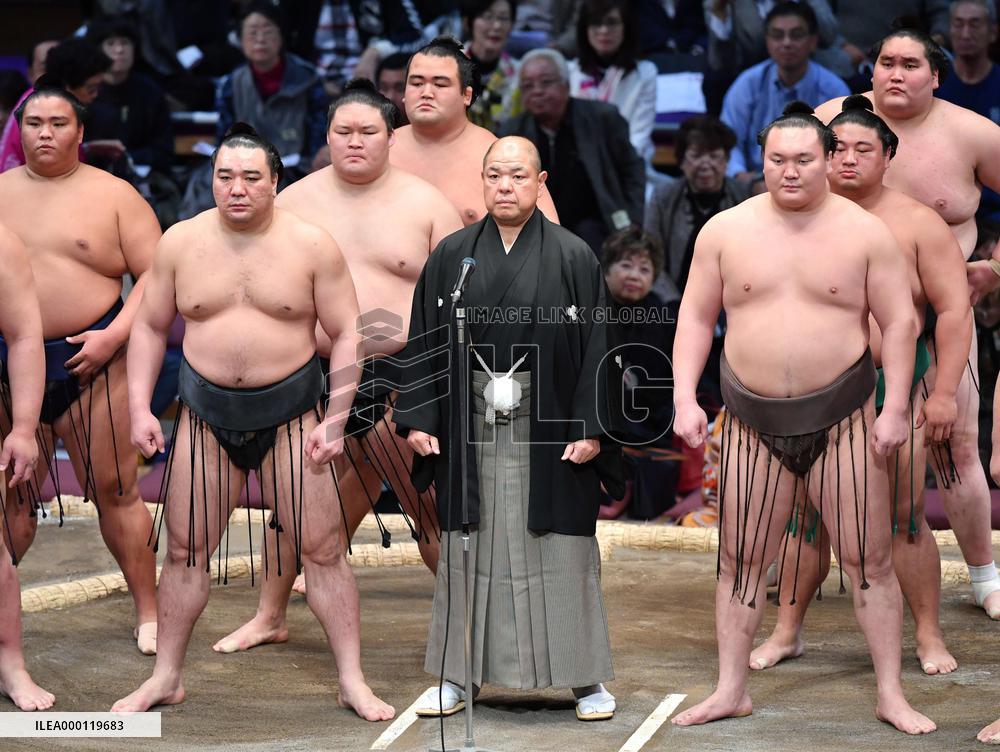 Scandal-hit sumo wrestler Harumafuji