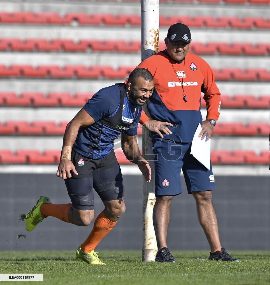 Japan coach Joseph, Leitch