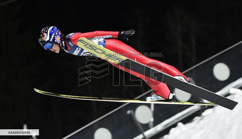 Ski jumping: World Cup season opener in Norway