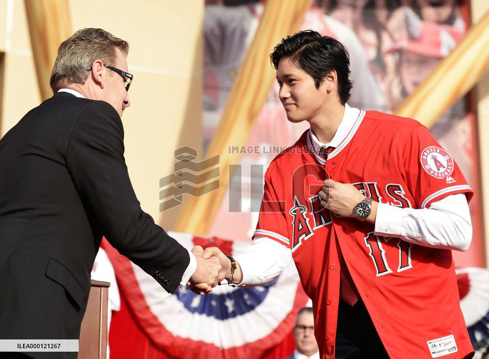 Baseball: Ohtani joins Angels
