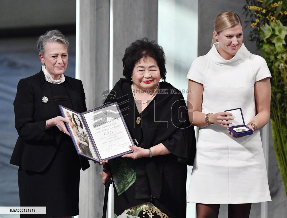 Nuclear weapon ban campaigners receive Nobel Peace Prize