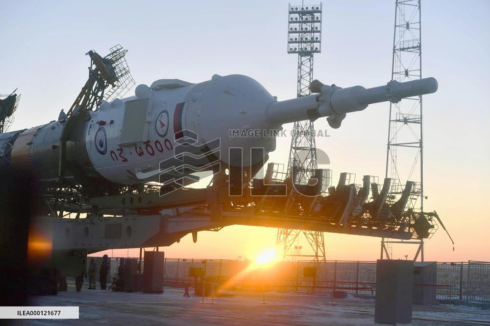 Soyuz rocket prepares for launch