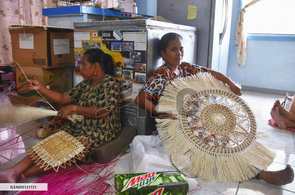 Marshall Islands' traditional handicrafts