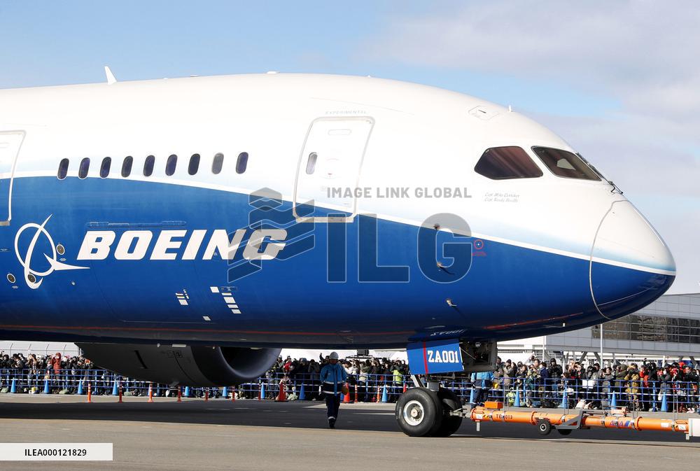 First ever 787 Dreamliner