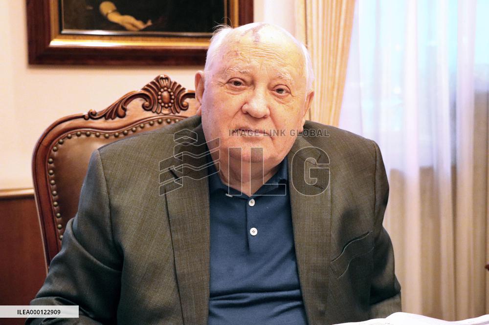 Former Soviet Pres. Mikhail Gorbachev