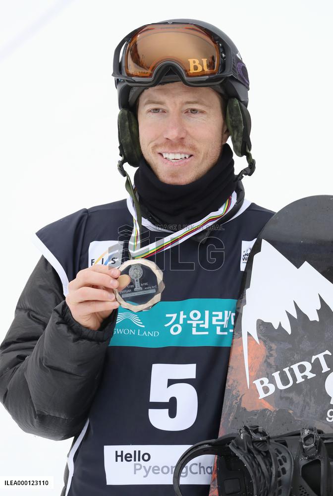 Snowboarder Sean White