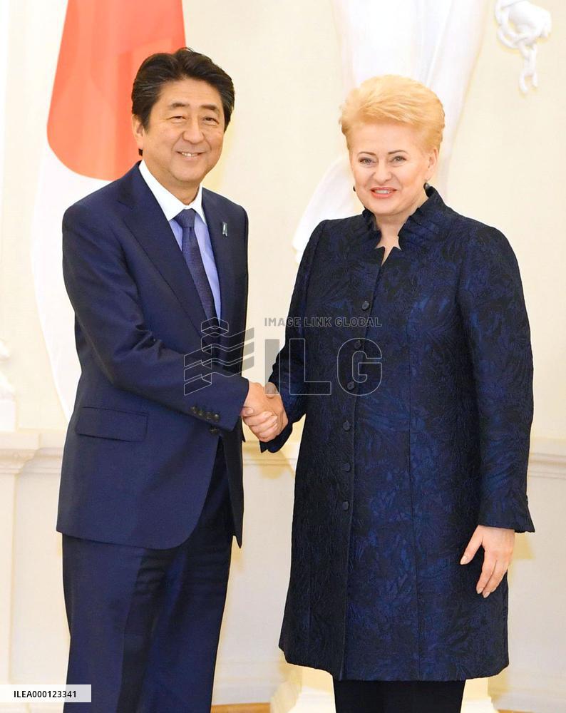 Japanese, Lithuanian leaders