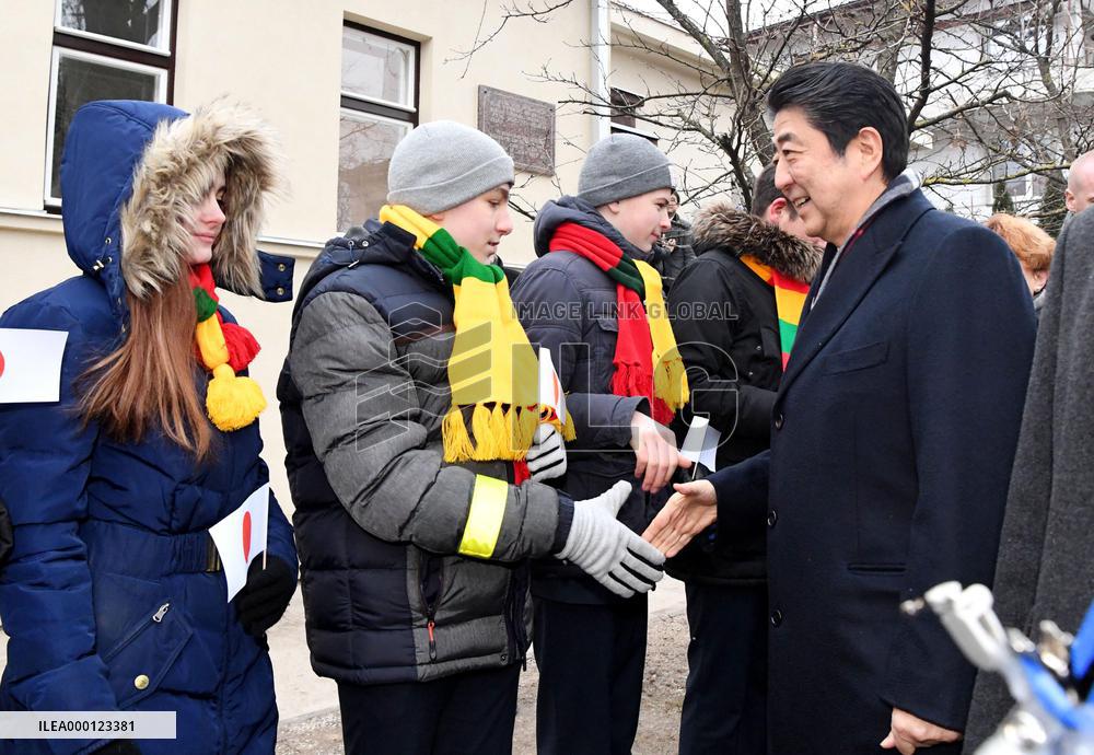 Japan PM Abe visits Sugihara House