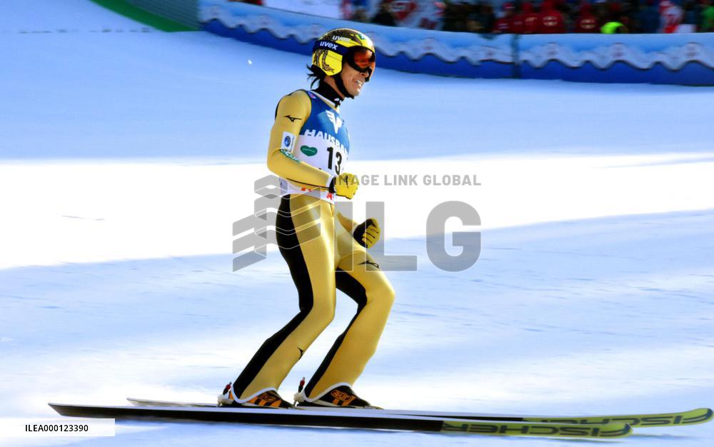 Ski jumping: Kasai