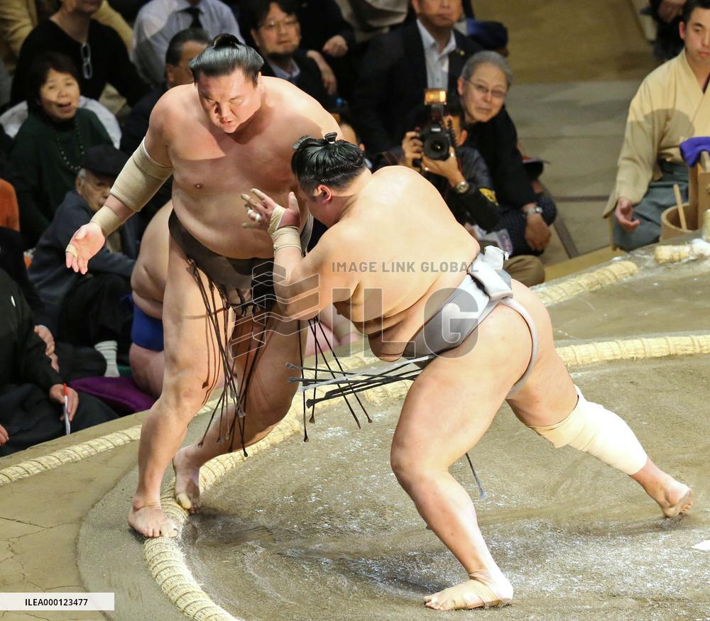 New Year Grand Sumo Tournament 3rd day