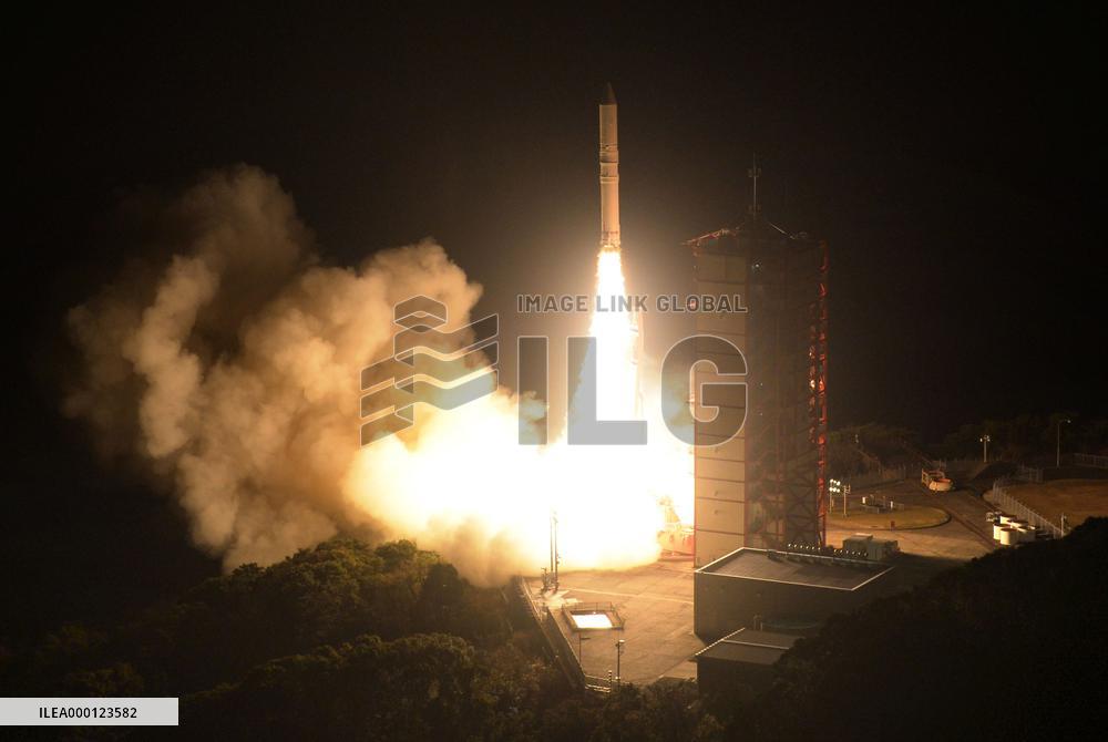 Epsilon-3 rocket launches private satellite