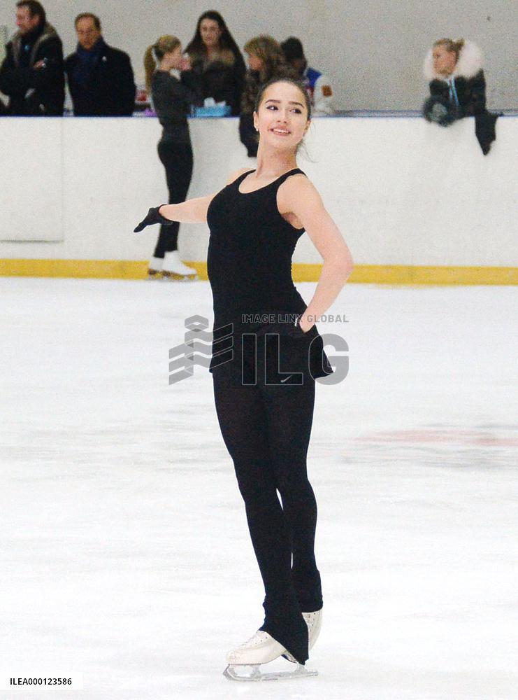 Figure skating: Zagitova prepares for European c'ships